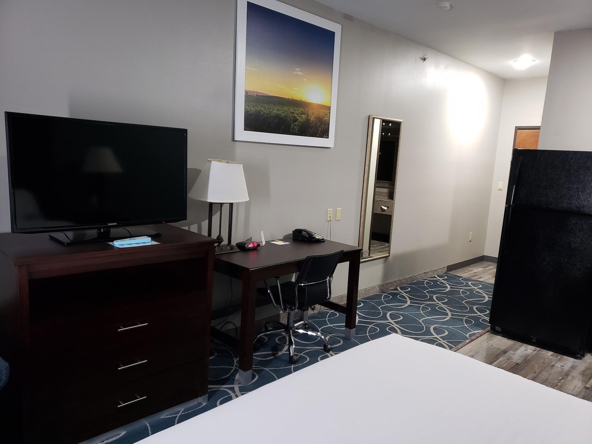 Hotel Days & By Wyndham Tx 2*