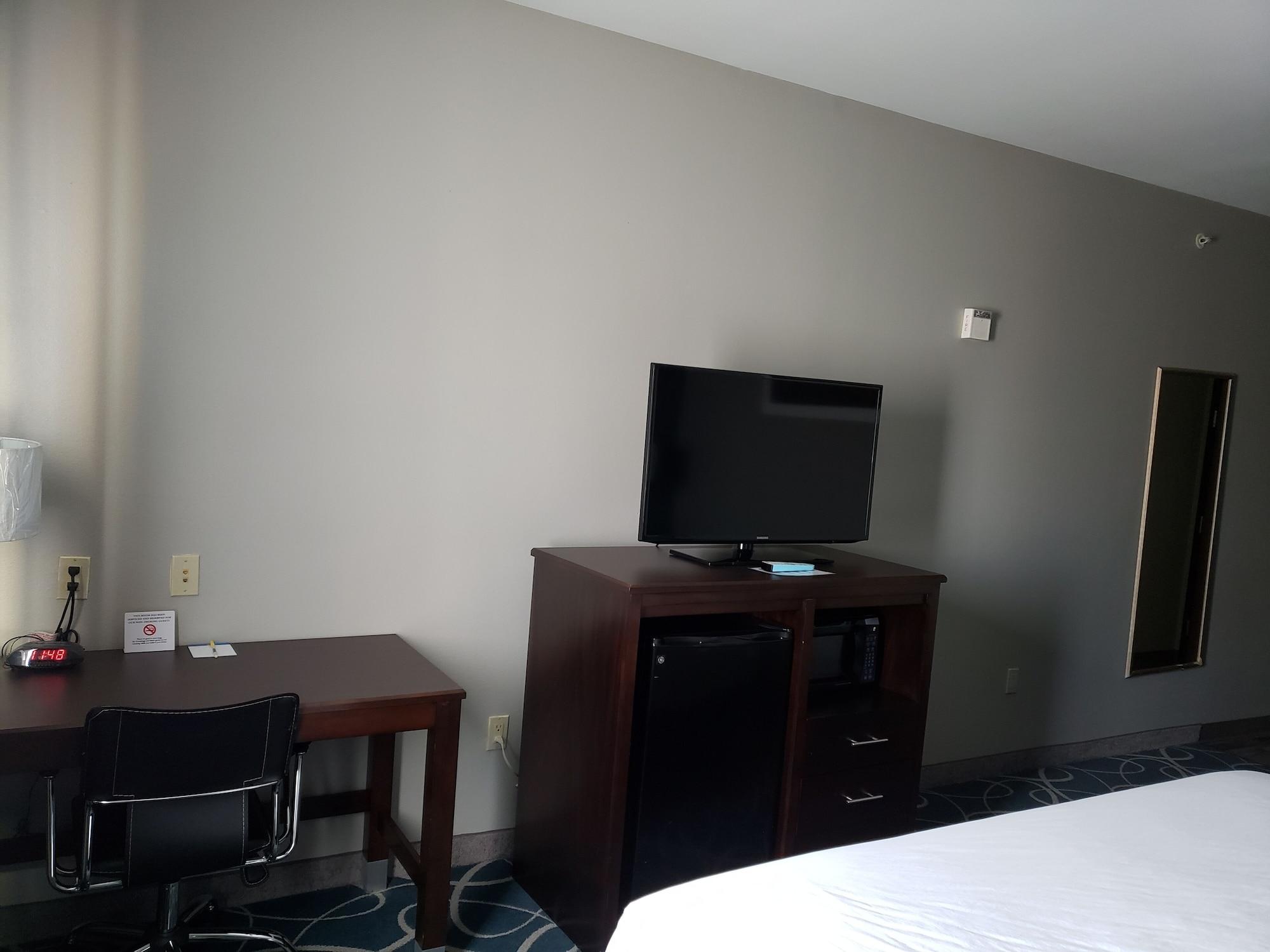 Days Inn&suites By Wyndham Tx 2*