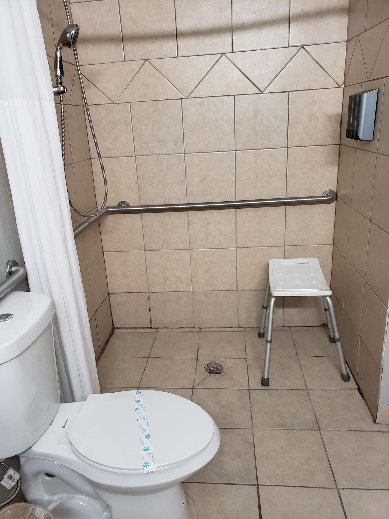 Days Inn&suites By Wyndham Tx