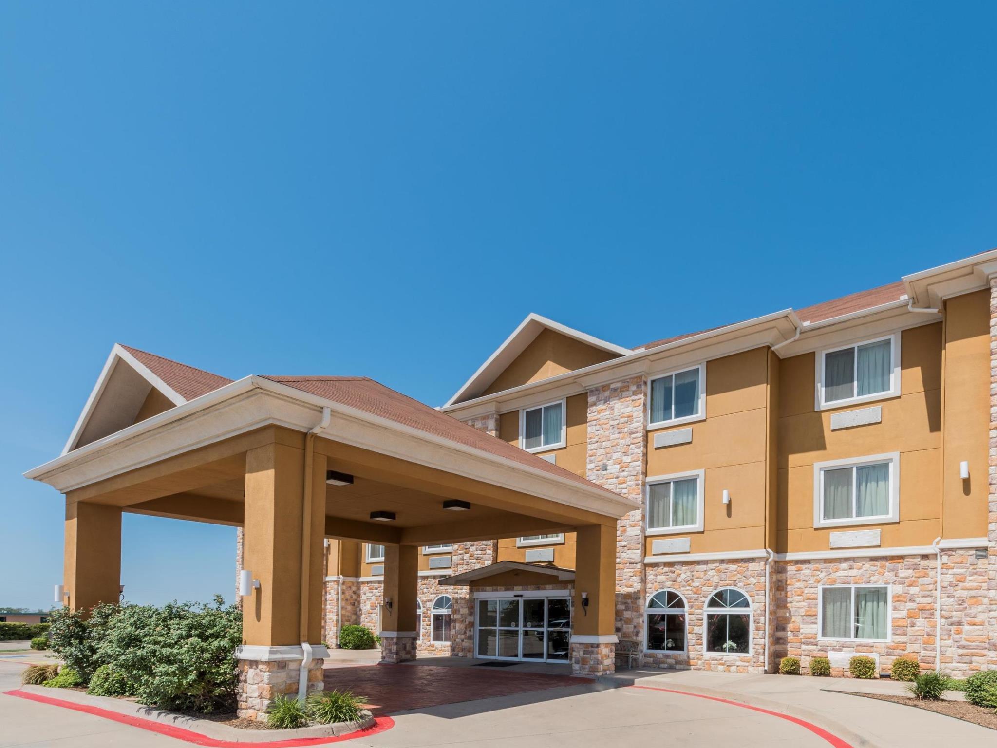 Days Inn&suites By Wyndham Tx Hotel 2*