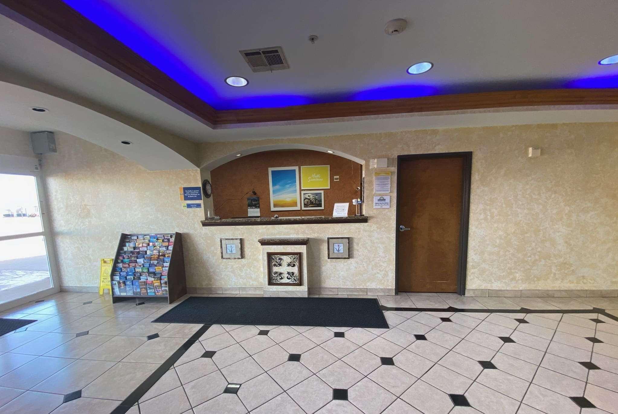 Days Inn&suites By Wyndham Tx